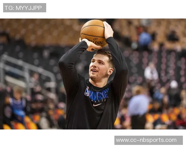 弗莱对艾顿发声：学习莱夫利和东契奇的传球技巧提升自己