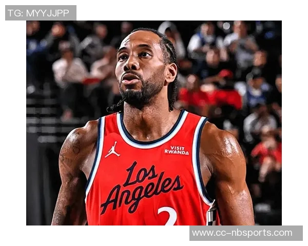 快船近期状态火热小卡表现抢眼助球队领跑联盟 快船近期状态火热小卡表现抢眼助球队领跑联盟