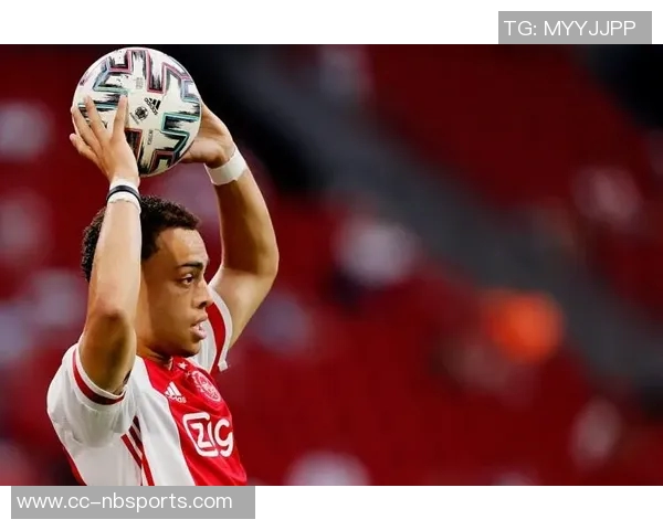 德斯特表达对米兰的归属感感激巴萨的美好回忆